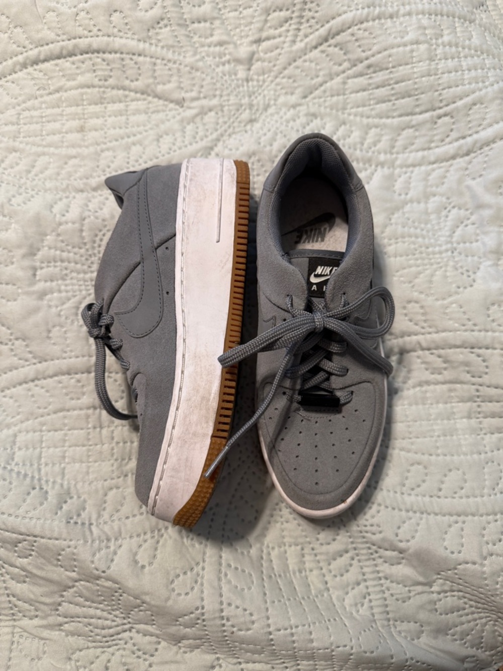 Nike Gray Suede Low-Top Sneakers with Gum Outsole - size 5.5/EU 36